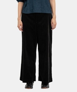 45R ストレッチコーデュロイのワイドパンツ
