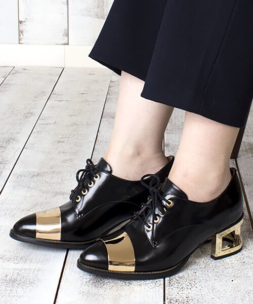 Jeffrey Campbell プレート付蹄ヒールレースアップシューズ