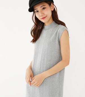 Avan Lily ランダムリブニットワンピース