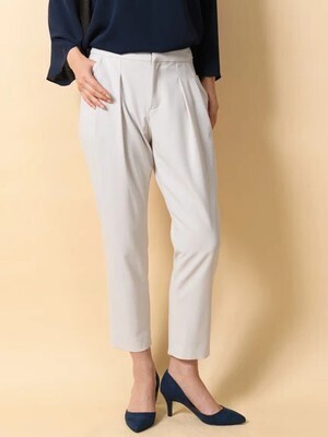 TONAL ストレッチツイルタックパンツ