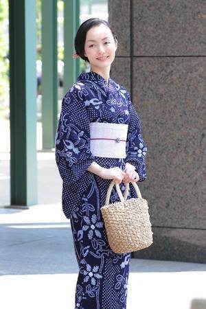 きものやまと 絞り「ワルツ」