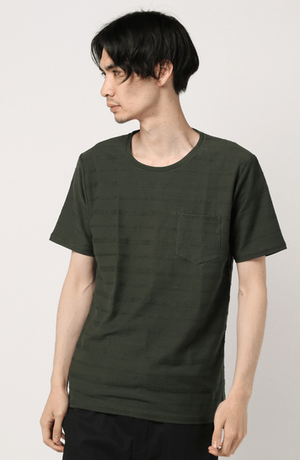 ikka ボーダージャガードポケットTシャツ