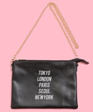 W♡C ロゴ刺繍ショルダーバッグ