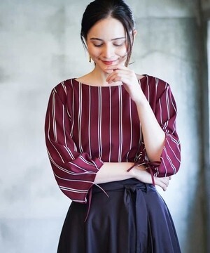MK MICHEL KLEIN レジメンタルストライプ柄ブラウス