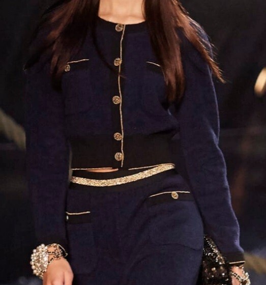 CHANEL カーディガン