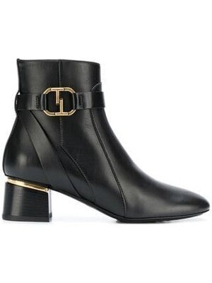 TOD'S レザーブーツ