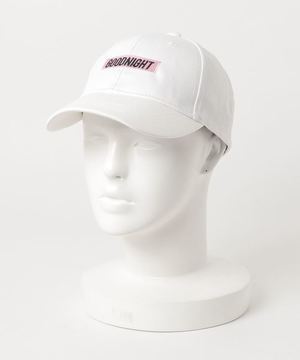 W♡C BOXロゴキャップ