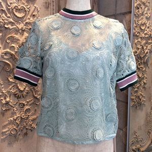 DISAYA ピーコックレーストップウィズコントラストグリッターリブ