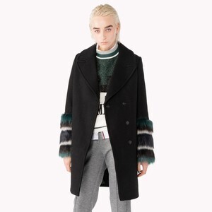 TOMMY HILFIGER ファースリーブコート