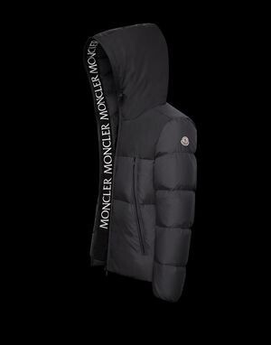 MONCLER MONTCLARダウン
