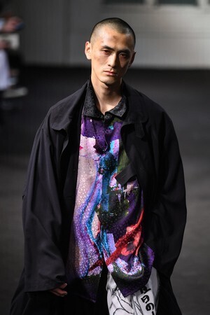 Yohji Yamamoto 2019年春夏コレクション