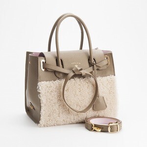A.D.M.J. UK CURLY CONCULUSION TOTEBAG