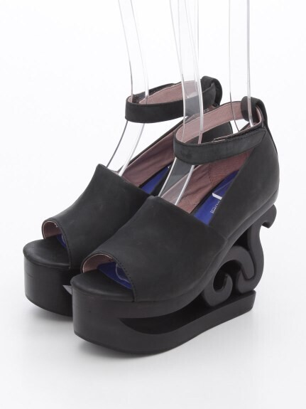 Jeffrey Campbell スケートヒールオープントゥパンプス