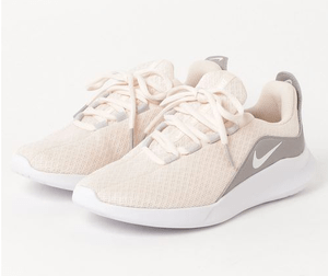 NIKE ナイキ ビアーレ