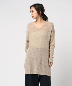 AMBIENT Vネックサイドスリットロングニット