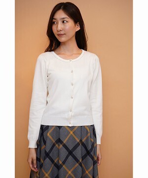 PATTERN fiona 衿ぐりビジューカーディガン