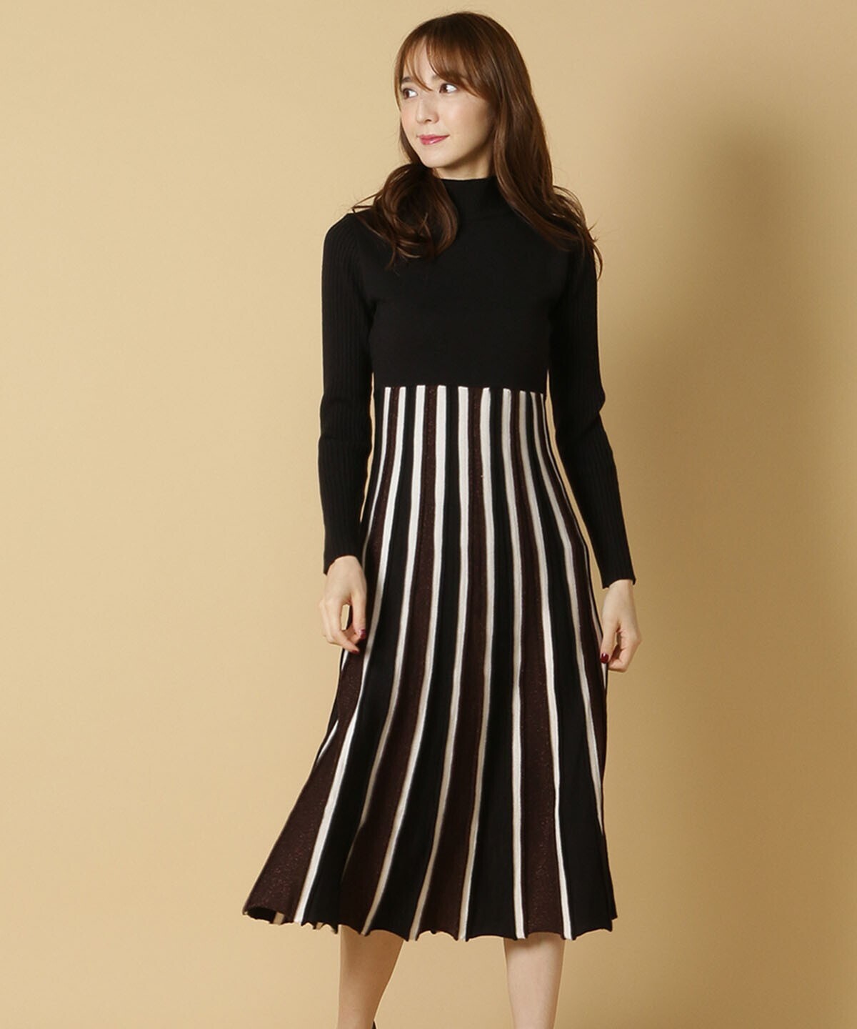 And Couture ラメ入り配色ハイウエストワンピース