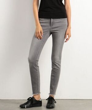 Armani Exchange ウォッシュ加工ライトグレーデニムパンツ_J05