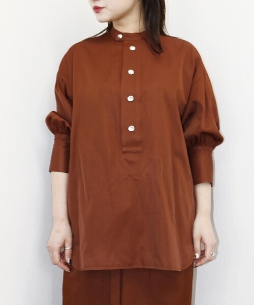 G.V.G.V. PUFFY SLEEVE SATIN BLOUSE