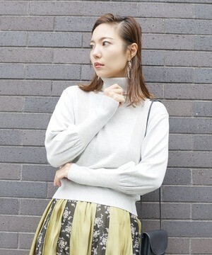 LADYMADE タートルショートニット
