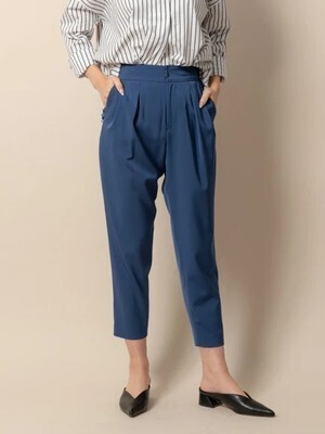 TONAL シルキーツイルタックパンツ