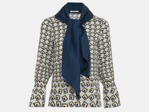 Aquascutum 幾何学プリントブラウス