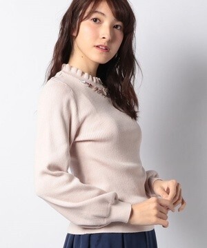 axes femme ビジューニットプルオーバー