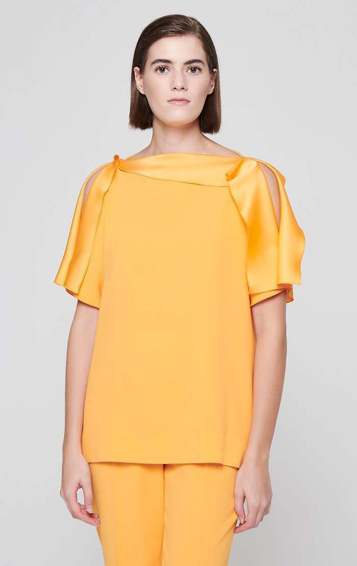ESCADA CREPE SATIN VOLANT TOP