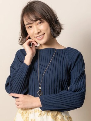 TONAL ライトウェイトパフスリーブニット