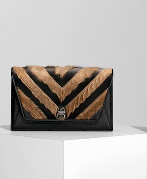 Akris Accessories Fall/Winter 2018/19