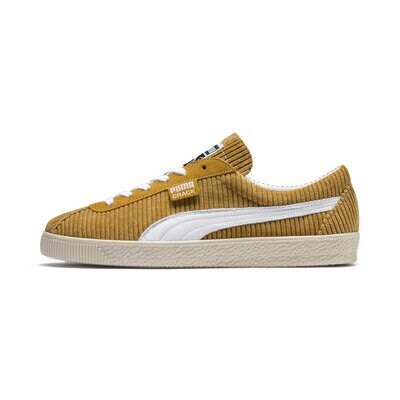 PUMA スニーカー