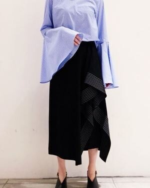 LE CIEL BLEU Stitch Work Ruffle SK