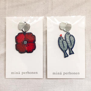 minä perhonen ノベルティ チャーム