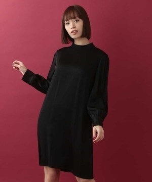 TARA JARMON ロングスリーブサテンドレス IMPORTED
