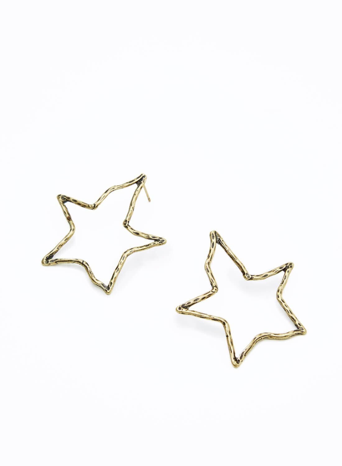 ROOM star hollow pierce