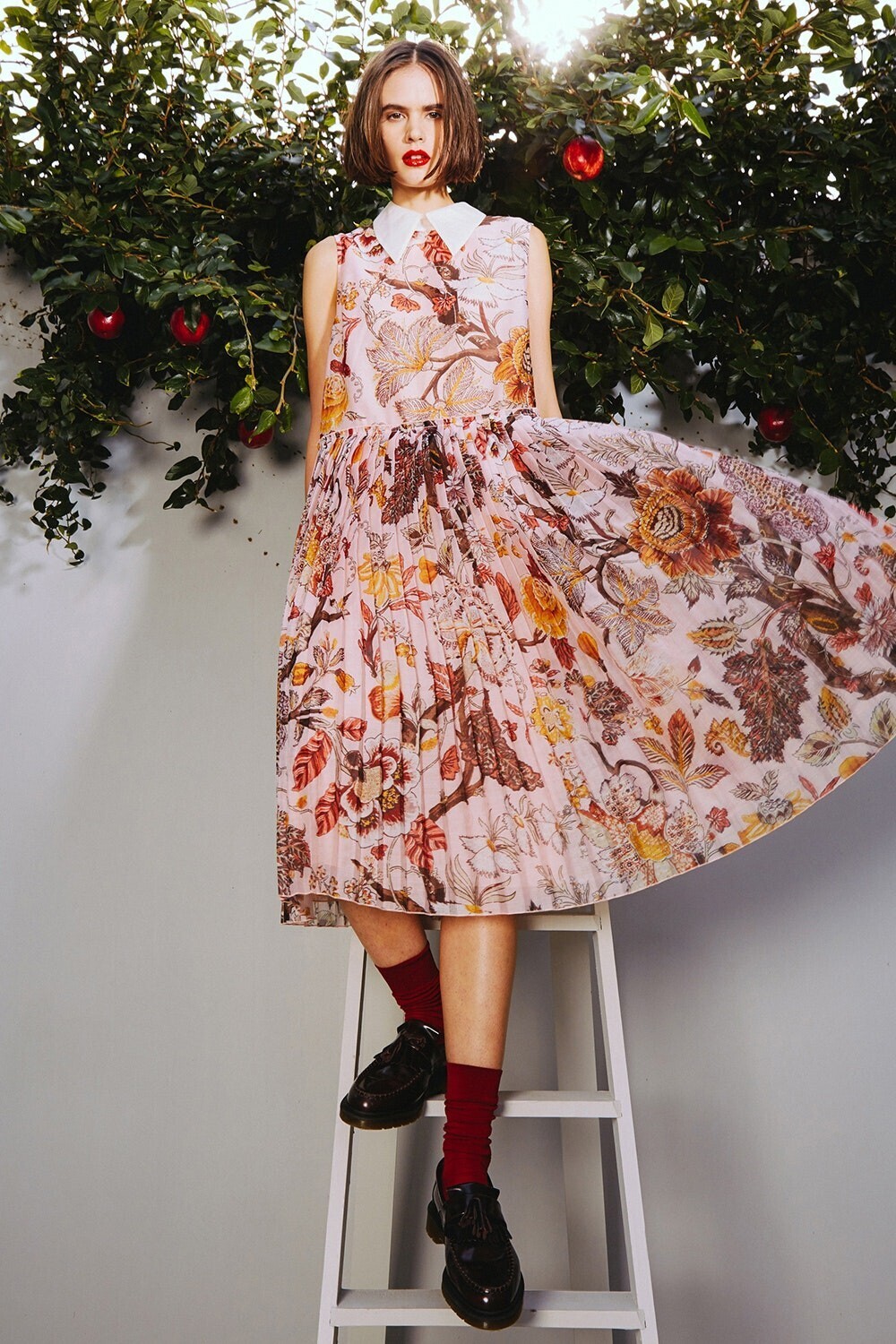 KAREN WALKER EVANGELICAL DRESS