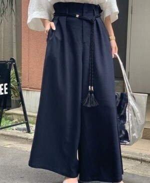 TONAL タッセルベルトワイドパンツ