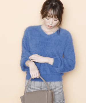 M.deux 【694-351253】【WEB限定】Vネックシャギーニット