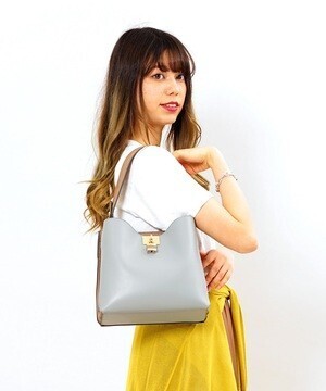 SAC 型押し合皮配色２WAYハンドショルダーバック