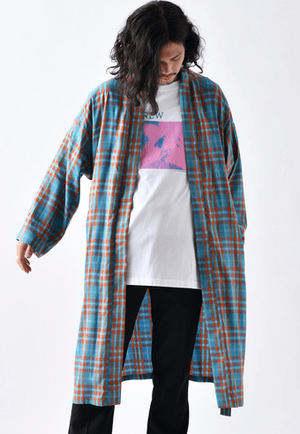 Lui’s キュプラチェックロングガウンシャツコート