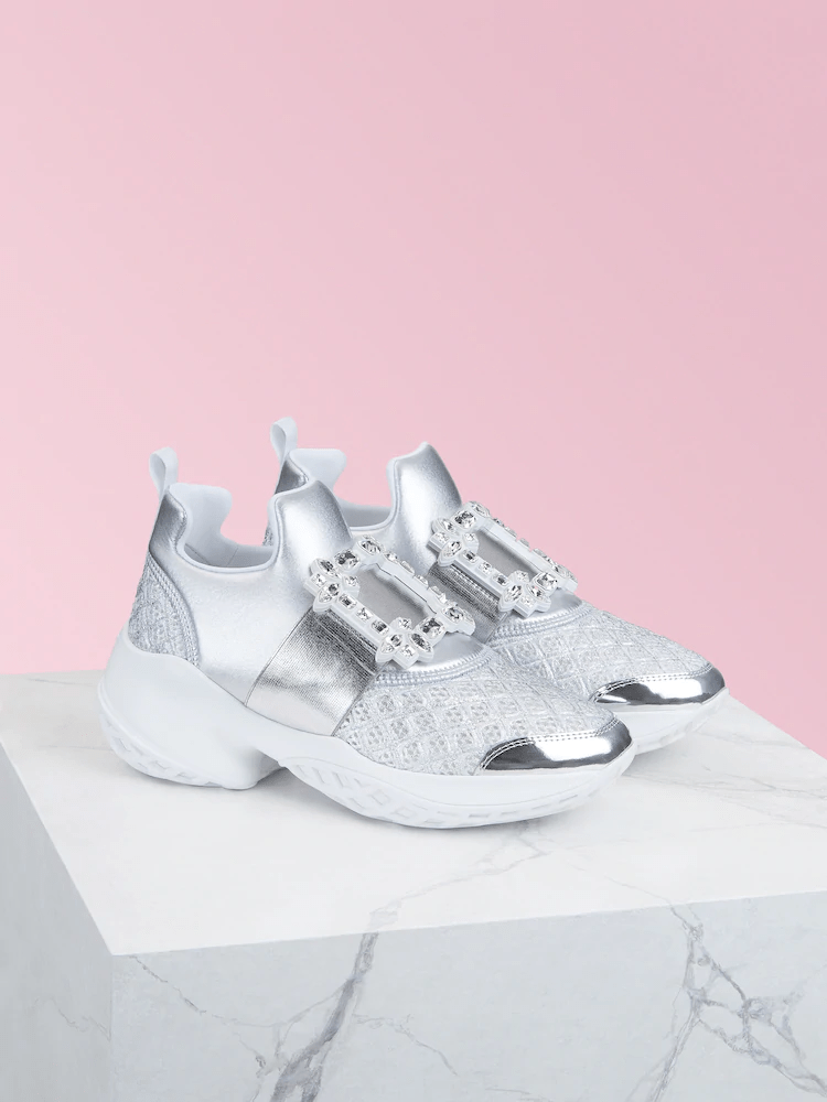 Roger Vivier Viv’ Run Strass Buckle