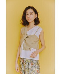 doll up oops ツイストビスチェ ドッキングTシャツ