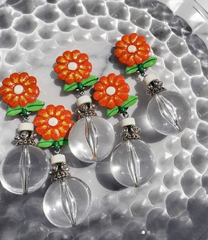 presence. レトロなお花のヴィンテージパーツ ピアス