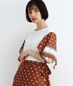 merlot アルペンハンカチーフ柄Ｔシャツ