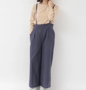 SEVENDAYS=SUNDAY サス付きワイドパンツ