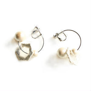 patterie HEXAGON HOOP EARRING (metalic)