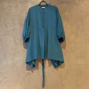 ikkuna / suzuki takayuki puff-sleeve blouse