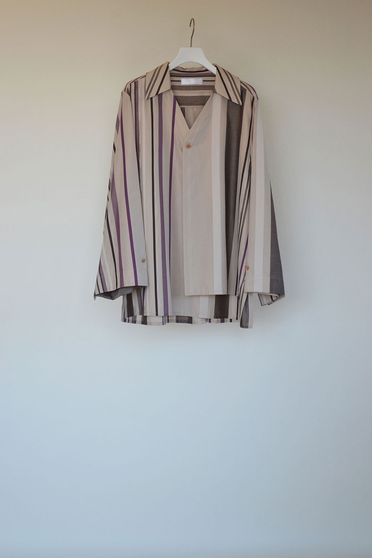 ETHOSENS Striped pullover shirt