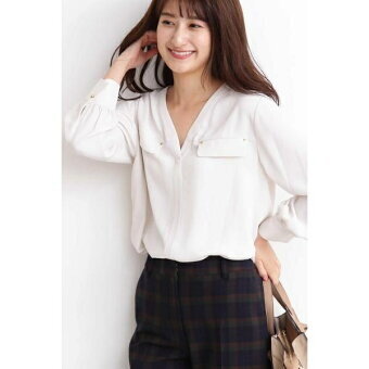 N.（N. Natural Beauty Basic） ラチネスタッズポケットブラウス