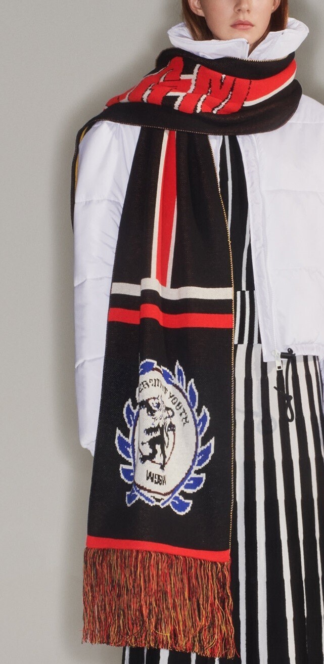 MSGM マフラー